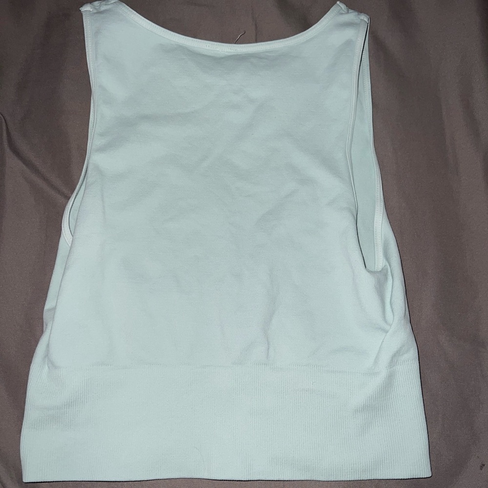 random blue tanktop